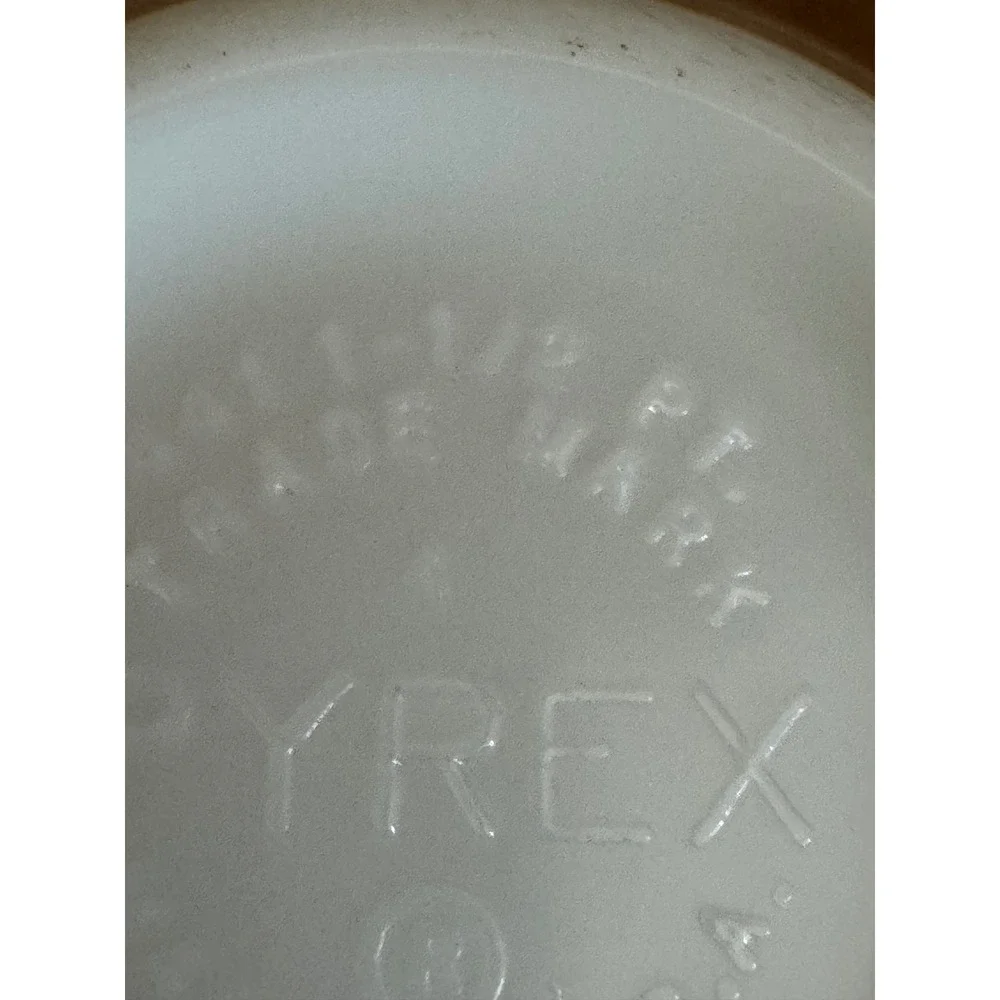 Vintage Pyrex Brown Milk Glass Cinderella Mixing Bowl 1.5 Pint 441 Made in USA